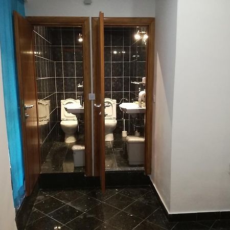 Apartments Feel Center Zadar Bagian luar foto