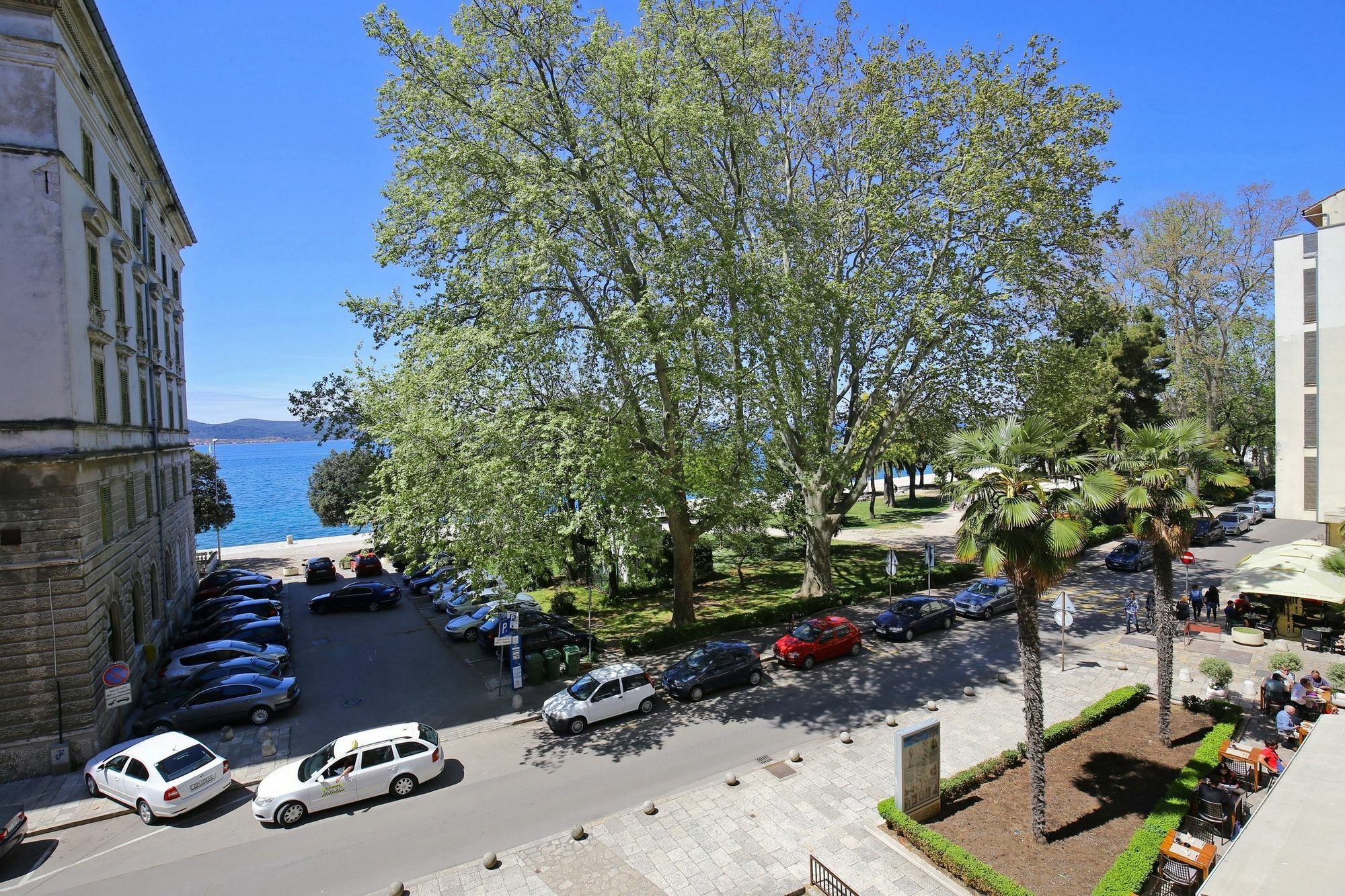 Apartments Feel Center Zadar Bagian luar foto